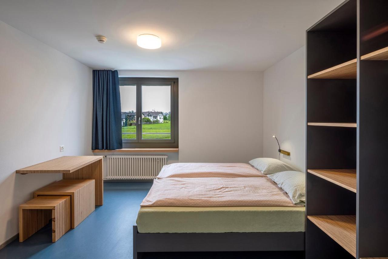 Rapperswil-Jona Youth Hostel Exteriör bild